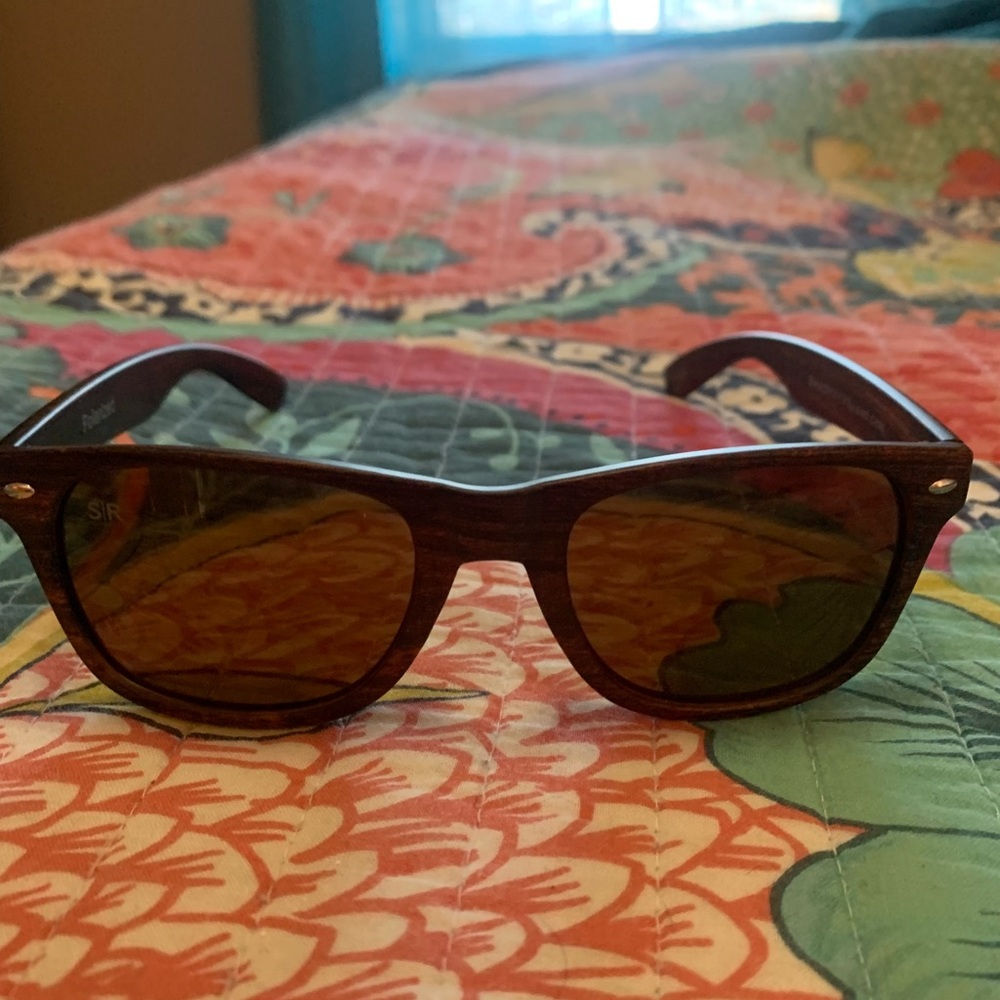 Shady Rays sunglasses wood grain timber wood unisex